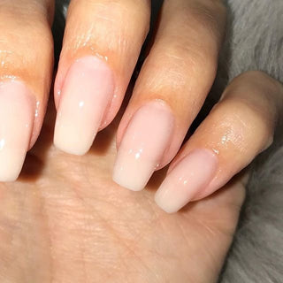 The GelBottle Nude GelPot No. 5 Builder Gel byfay